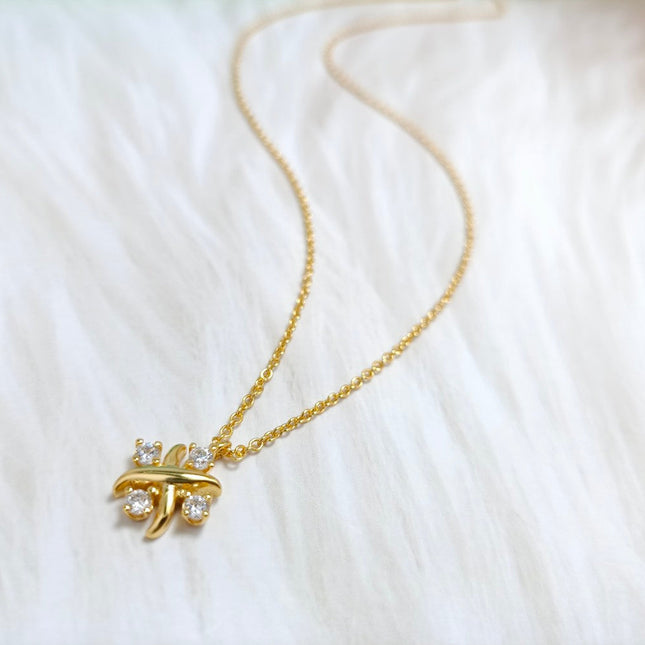 PINWHEEL NECKLACE DIAMOND