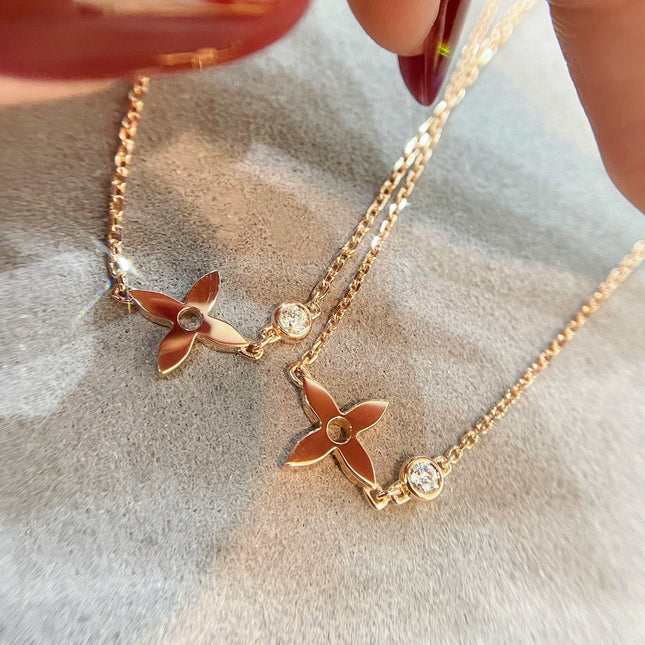 STAR 1 DIAMOND PINK GOLD NECKLACE