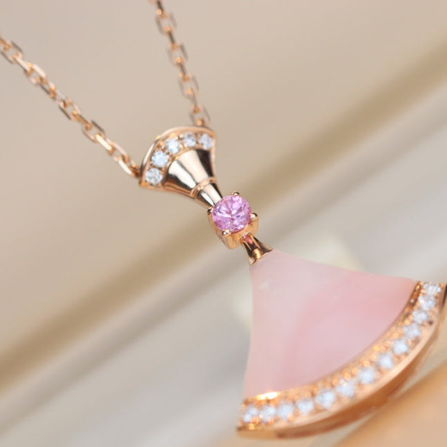 DREAM NECKLACE PINK MOP DIAMOND