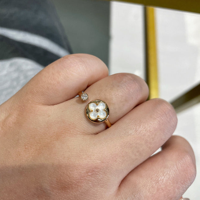 SUN 1 DIAMOND PINK GOLD MOP RING