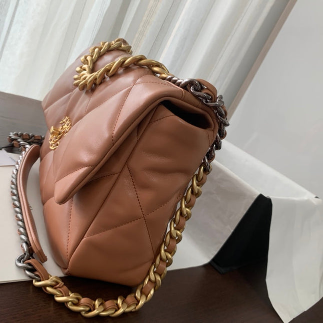 19 FLAP BAG 30 BROWN GOATSKIN