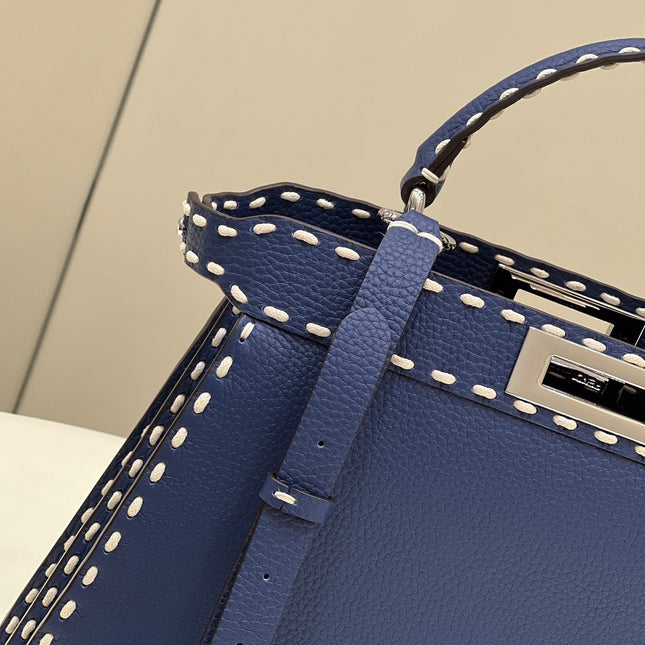 PEEKABOO ISEEU 33 IN NAVY BLUE GRAINED CALFSKIN SILVER HARDWARE