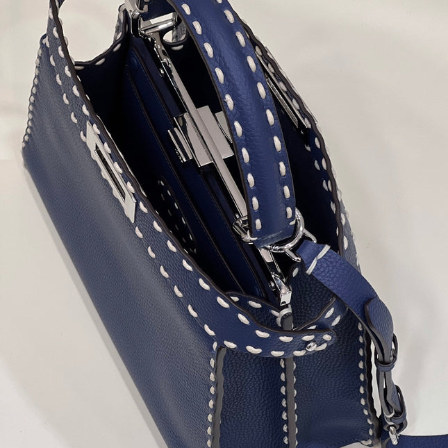 PEEKABOO ISEEU 33 IN NAVY BLUE GRAINED CALFSKIN SILVER HARDWARE