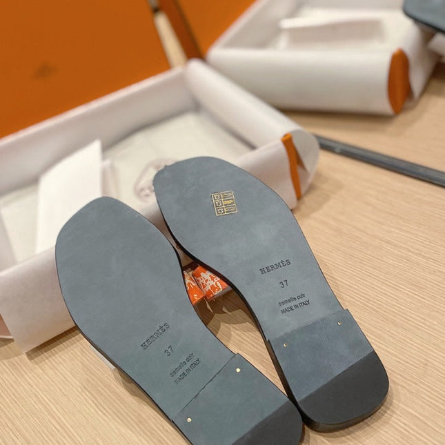 0RAN SANDALS IN WHITE MIX ORANGE CALFSKIN