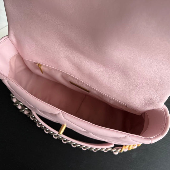 19 FLAP BAG 30 PINK GOATSKIN