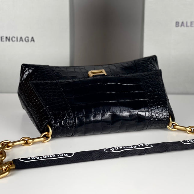 DOWNTOWN SHOULDER BAG 29 IN BLACK CROCODILE EMBOSSED CALFSKIN GOLD HARDWARE