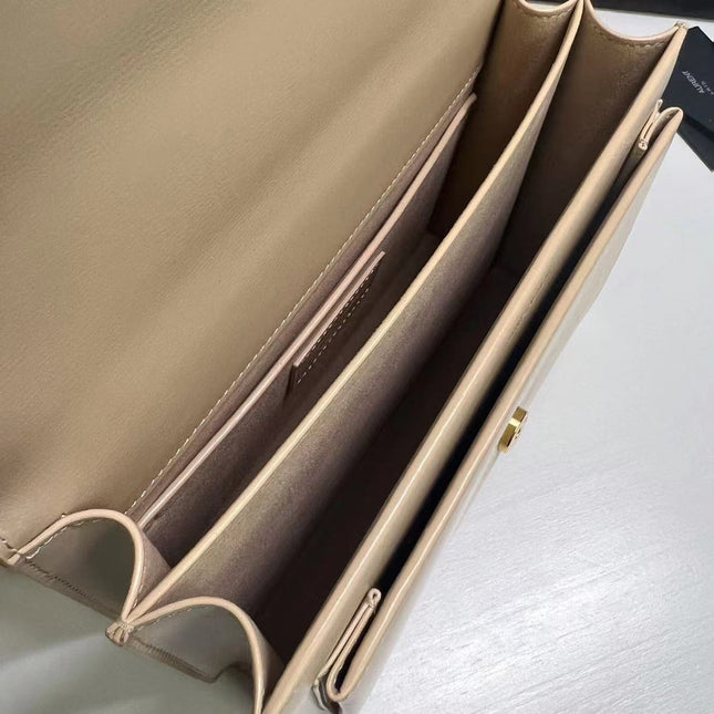 SUNSET MEDIUM 22 IN BEIGE CALFSKIN GOLD HARDWARE