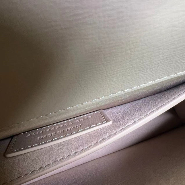 SUNSET MEDIUM 22 IN BEIGE CALFSKIN GOLD HARDWARE