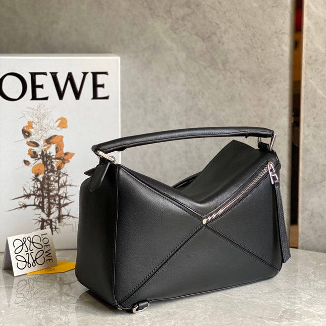MEDIUM 30 PUZZLE BAG IN BLACK SOFT GRAINED CALFSKIN