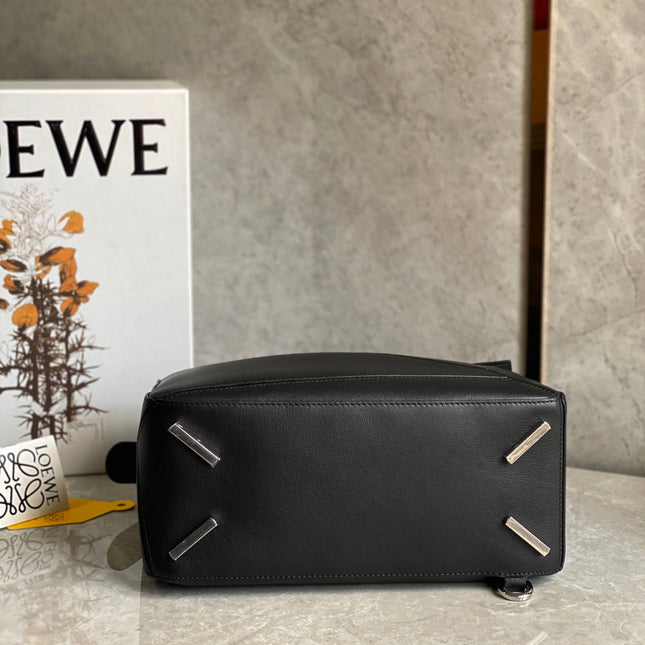 MEDIUM 30 PUZZLE BAG IN BLACK SOFT GRAINED CALFSKIN