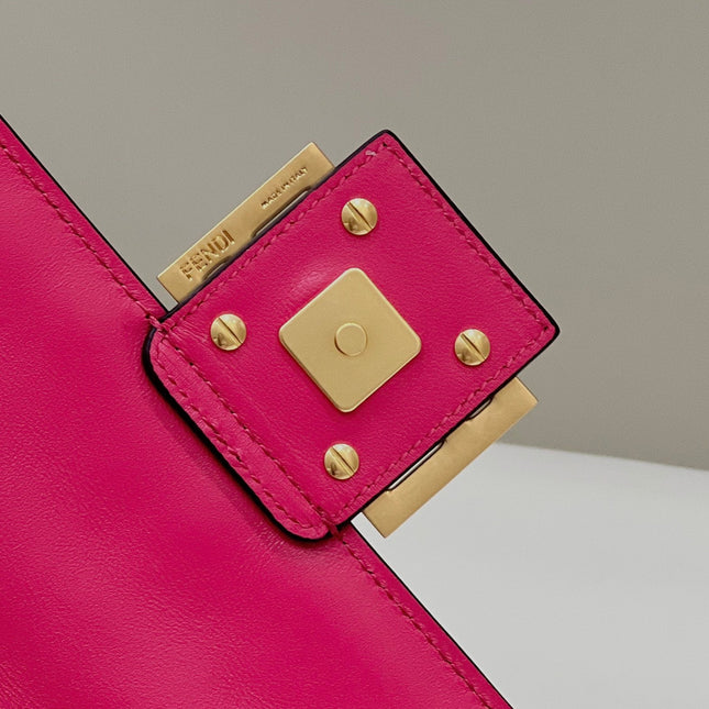 BAGUETTE WITH FF MOTIF 27 IN CERISH PINK SOFT LAMBSKIN GOLD HARDWARE