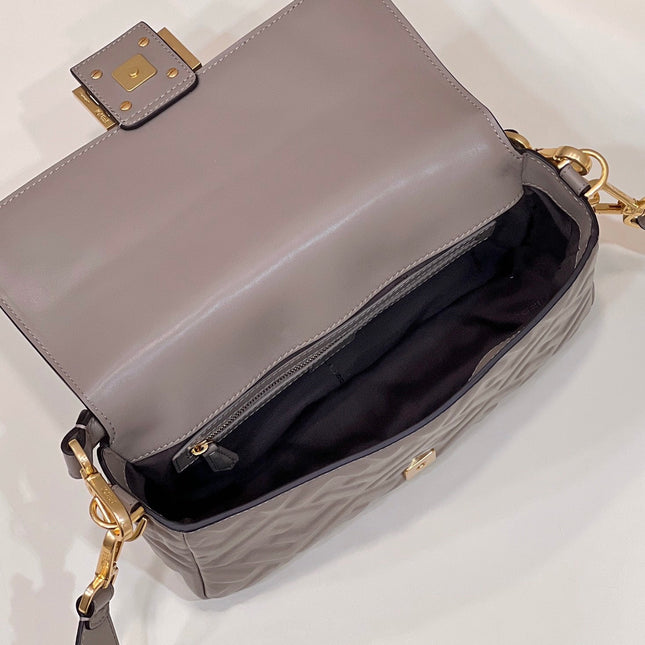 BAGUETTE WITH FF MOTIF 27 IN PINE CONE SOFT LAMBSKIN GOLD HARDWARE