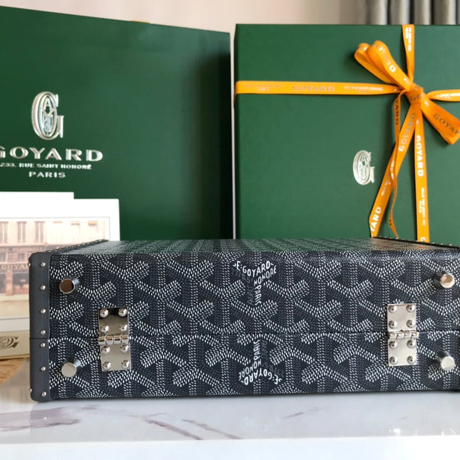 GRAND HÔTEL TRUNK BAG 24 IN GREY BLACK GOYARDINE CANVAS AND CALFSKIN