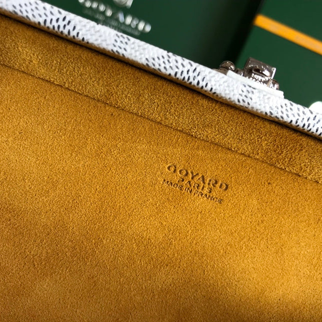 GRAND HÔTEL TRUNK BAG 24 IN WHITE GOYARDINE CANVAS AND CALFSKIN