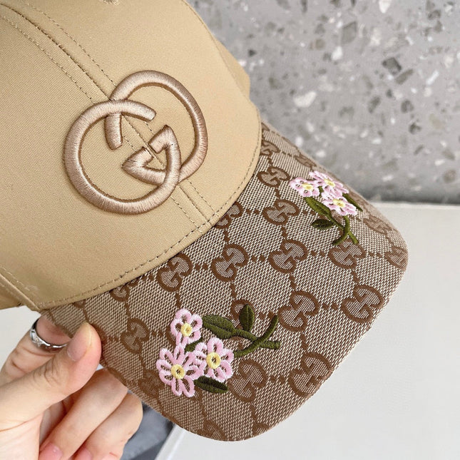 BAKER BOY CAP IN PEANUT BROWN MIX CAMEL BROWN MONOGRAM JACQUARD FABRIC 136302