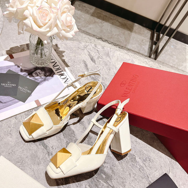 ONE STUD WHITE PATENT LEATHER LACE-UP HIGH HEELS 85 MM