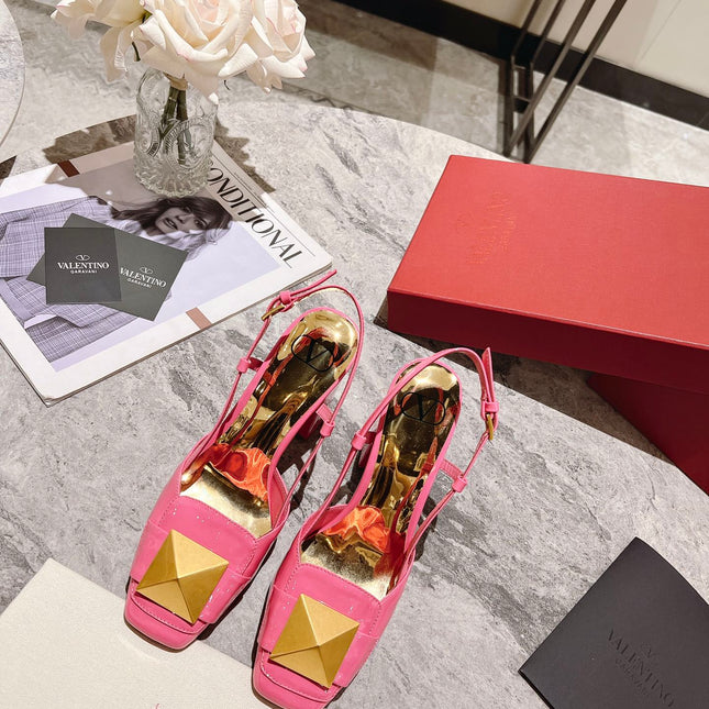 ONE STUD BRIGHT PINK PATENT LEATHER LACE-UP HIGH HEELS 85 MM