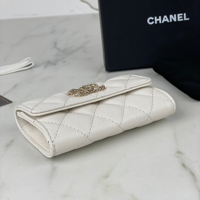 CC FLAP CARD HOLDER 11 WHITE GRAINED CALFSKIN GOLD ICON