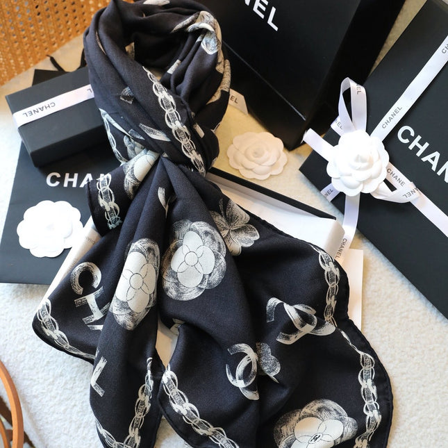 SCARF 180 CM IN BLACK FLOWER MONOGRAM SILK AND CASHMERE 401134