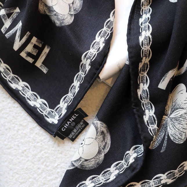 SCARF 180 CM IN BLACK FLOWER MONOGRAM SILK AND CASHMERE 401134