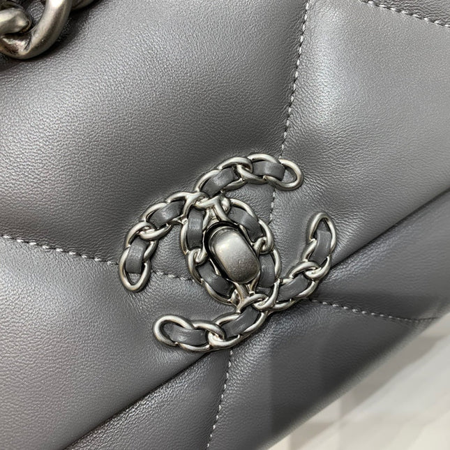 19 FLAP BAG 26 DARK GREY GOATSKIN SILVER HARDWARE