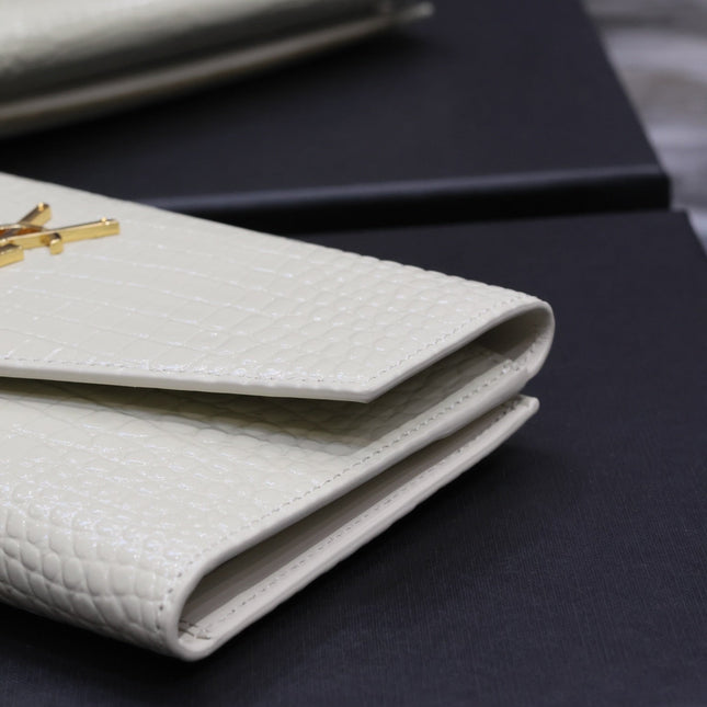 UPTOWN WALLET 21 IN WHITE CROCODILE PATTERN CALFSKIN GOLD LOGO