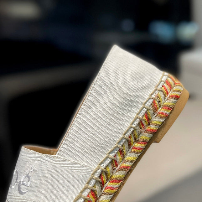 LOAFERS IN WHITE FABRIC AND RAFFIA