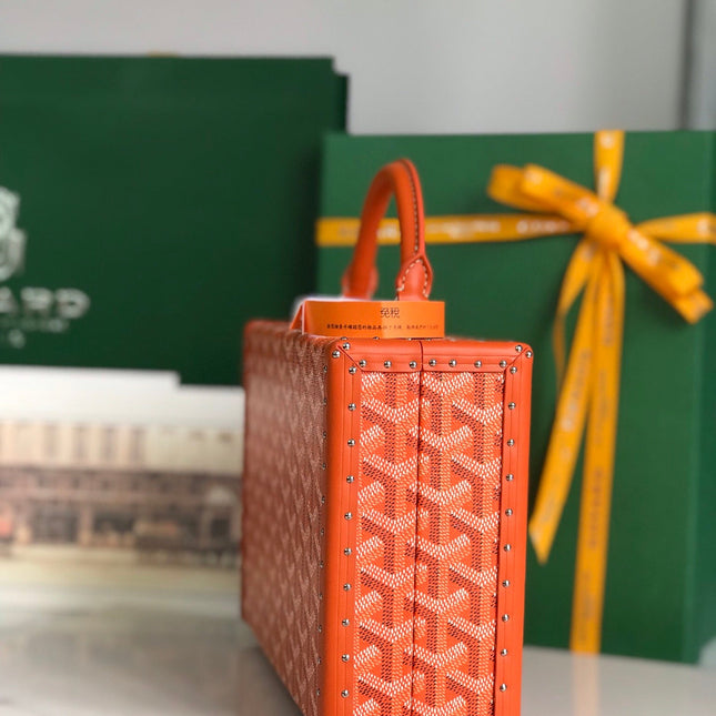 GRAND HÔTEL TRUNK BAG 24 IN ORANGE GOYARDINE CANVAS AND CALFSKIN