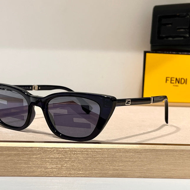 FOLDABLE FF DIAMONDS CAT-EYE SUNGLASSES 548844 IN ACETATE