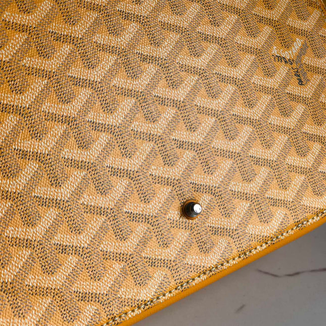 233 BAG 25 IN YELLOW CALFKIN AND GOYARDINE CANVAS