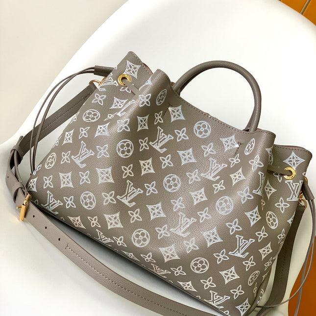 BELLA 32 IN GREY MAHINA CALFSKIN
