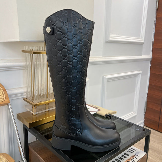 GG EMBOSSED LEATHER KNEE HIGH BOOTS IN BLACK CALFSKIN