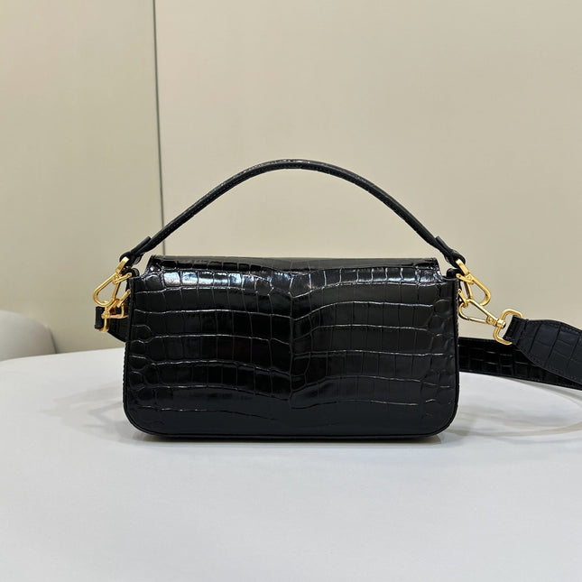 BAGUETTE 27 IN BLACK CROCODILE PATTERN GLOSSY CALFSKIN GOLD HARDWARE