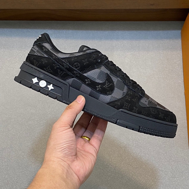 AIR TRAINER IN BLACK DAMIER CALFSKIN