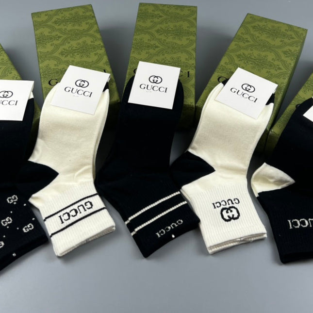 LOW-CUT SOCKS 425689 (1 BOX)