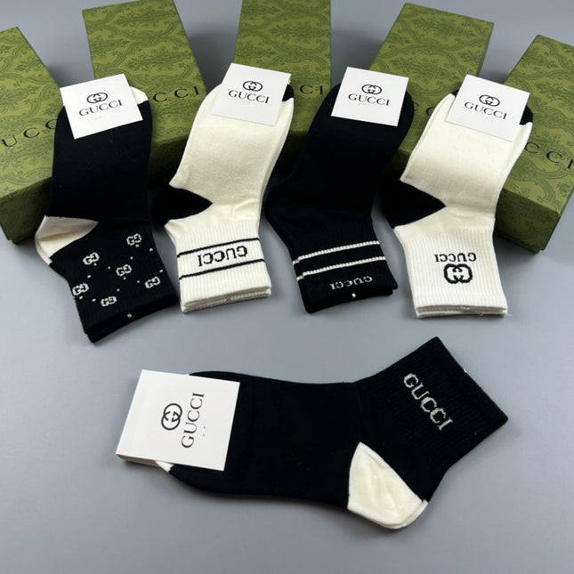 LOW-CUT SOCKS 425689 (1 BOX)