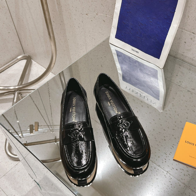 SOHO FLAT LOAFER IN BLACK GLOSSY CALFSKIN
