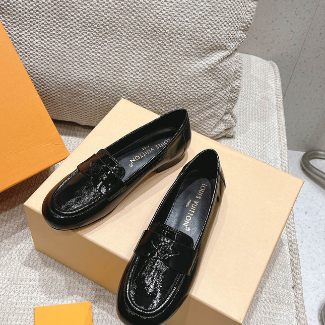 SOHO FLAT LOAFER IN BLACK GLOSSY CALFSKIN