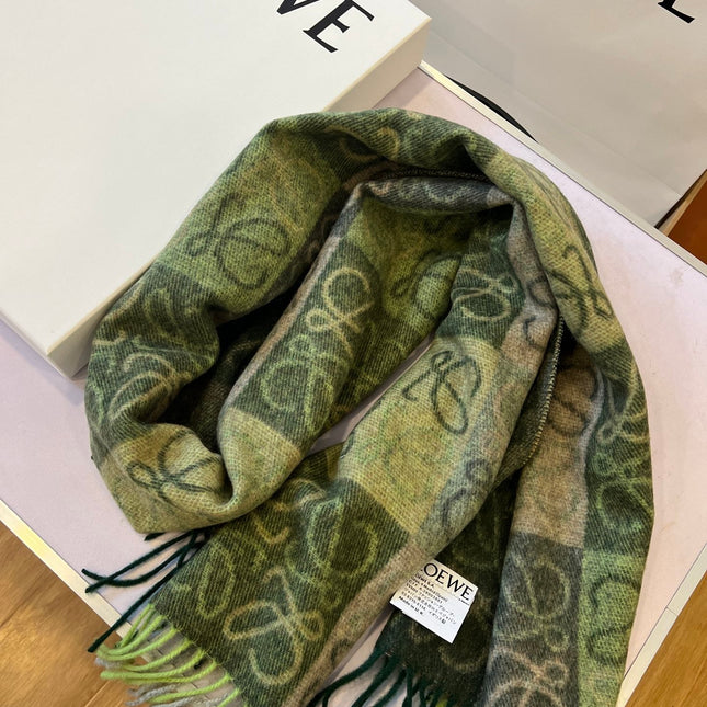SCARF 180 CM IN BOTTLE GREEN MIX KHAKI WOOL AND CASHMERE 410100