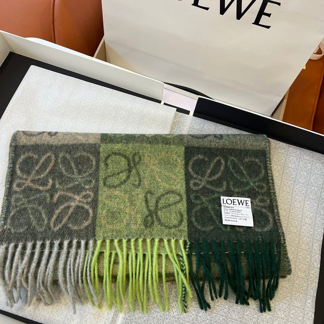 SCARF 180 CM IN BOTTLE GREEN MIX KHAKI WOOL AND CASHMERE 410100