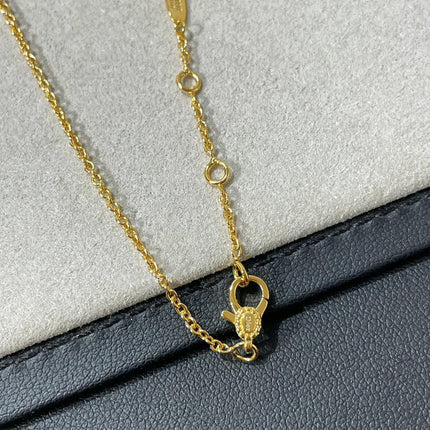 ROSE DES VENTS 3 MOTIF GOLD MOP NECKLACE