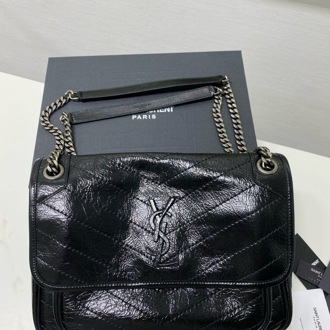 MEDIUM NIKI 28 IN BLACK CALFSKIN CHAIN BAG High-end