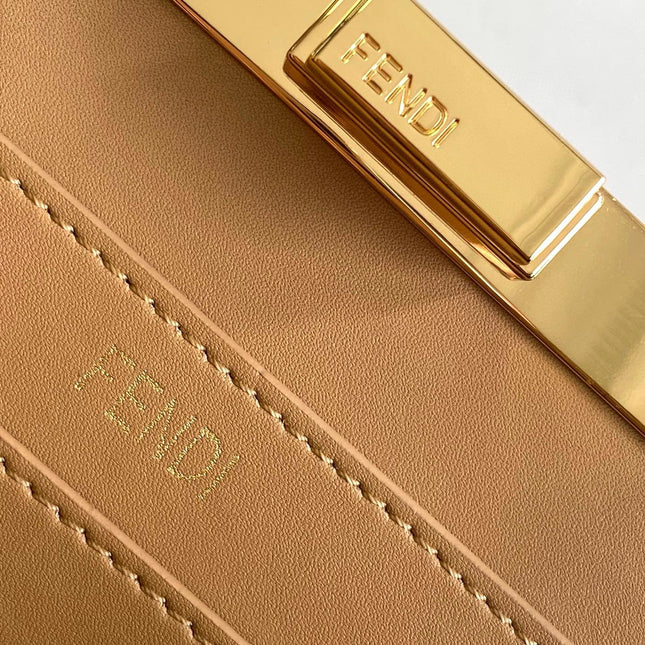 Peekaboo ICONIC ISeeU 27 Bag lambskin gold hardware