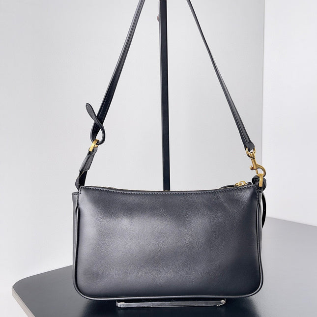 RODEO 22 IN BLACK CALFSKIN GOLD HARDWARE
