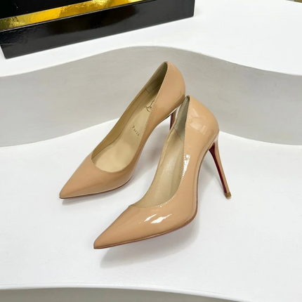 Collection image for: CHRISTIAN LOUBOUTIN SHOE