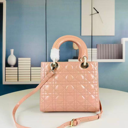 LADY BAG 24 BEIGE PATENT CALFSKIN GOLD HARDWARE
