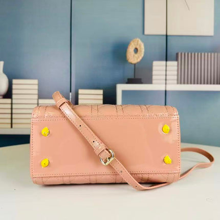 LADY BAG 24 BEIGE PATENT CALFSKIN GOLD HARDWARE