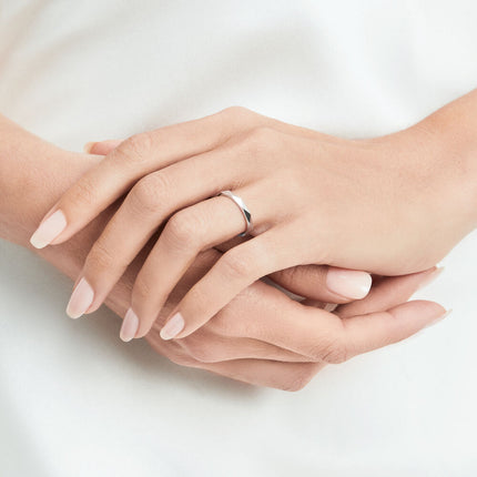 LAURENCE SIGNATURE SILVER RING