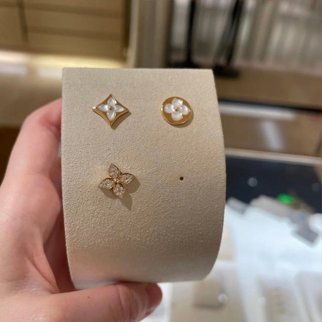 STAR BLOSSOM STUD EARRINGS PINK GOLD DIAMONDS