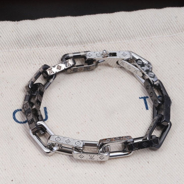 MONOGRAM CHAIN BRACELET BLACK WHITE